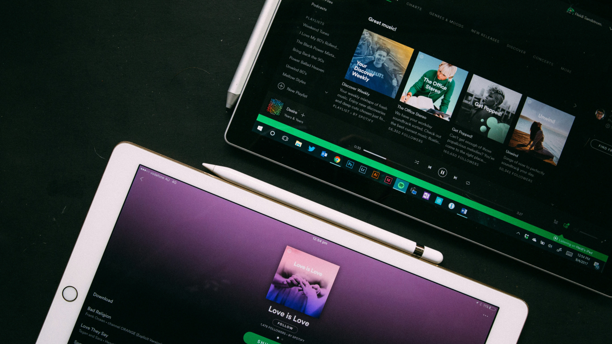 spotify-ipad-ads-carousel-2026